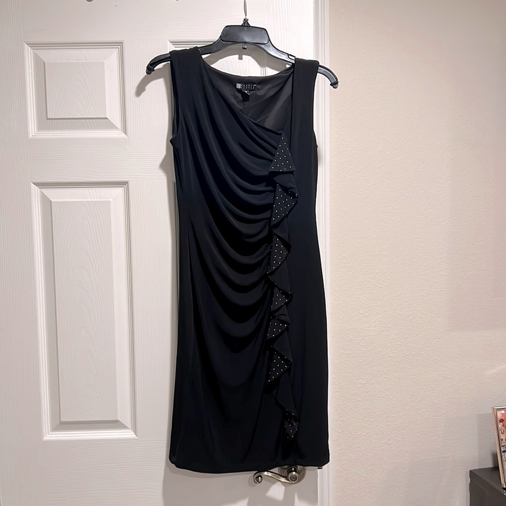ELASTIC BLACK DRESS